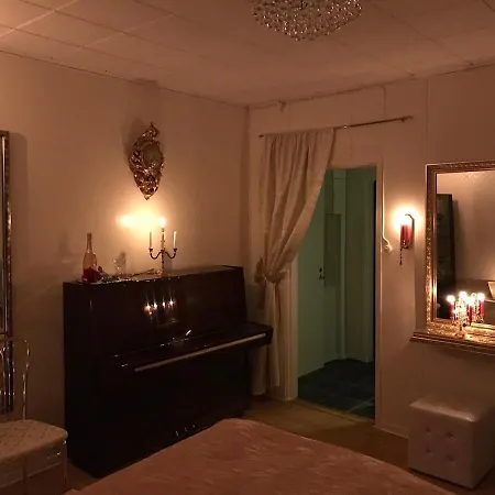 Romanttinen Retrokaksio Appartement *