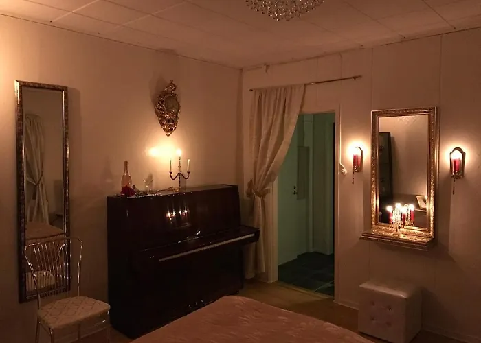 Romanttinen Retrokaksio Apartament *
