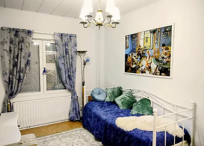 Romanttinen Retrokaksio アパート オウル